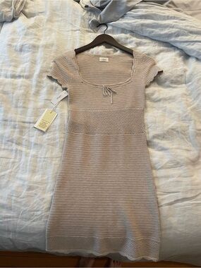 Aritzia Wilfred Light Beige Knit Tie-Front Scoop Midi Dress